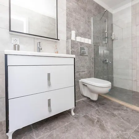 Astounding House With Sea View In Yalikavak Villa Gundogan (Bodrum)